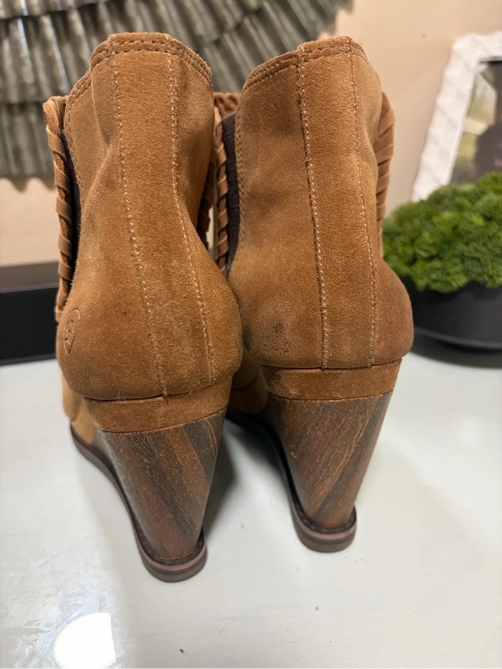 Ariat Belle Genuine Leather Suede Wedge Booties Tan Size 9.5